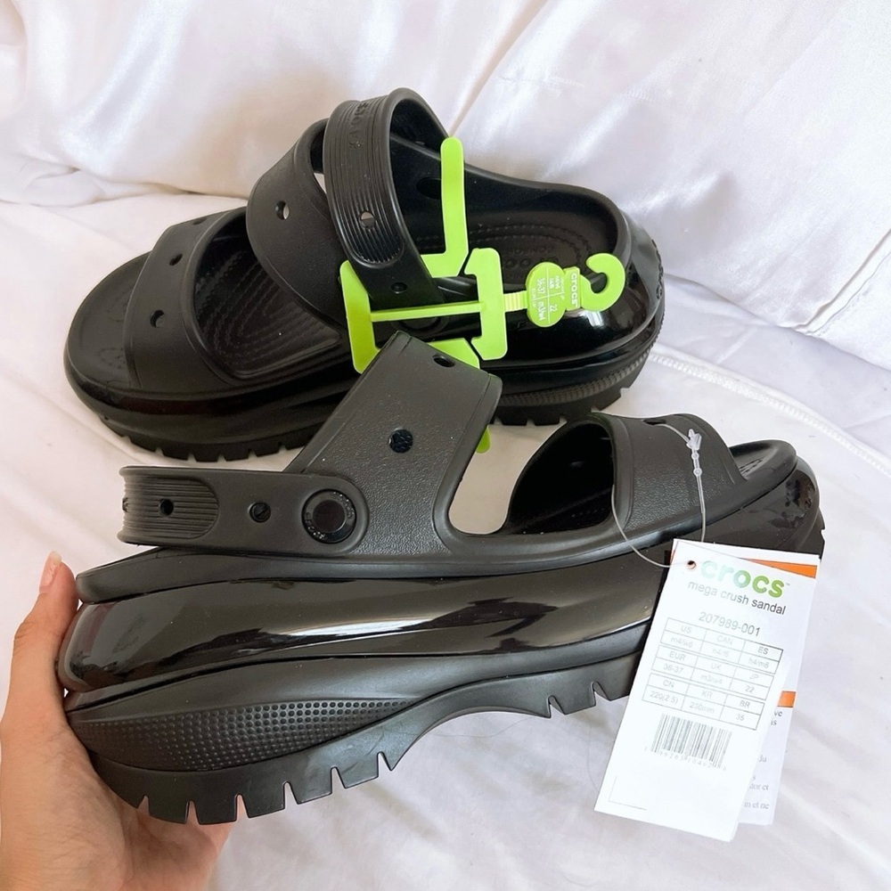 Crocs Mega Crush Black Sandals Size 6